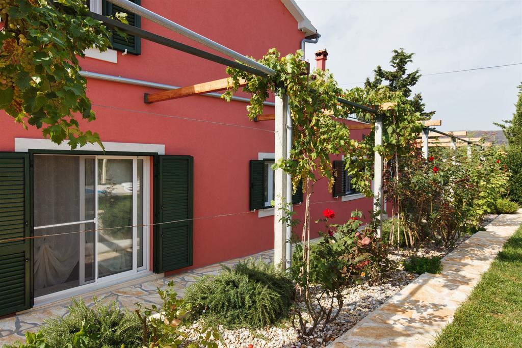 Villa Luna Sutomiscica Exterior photo